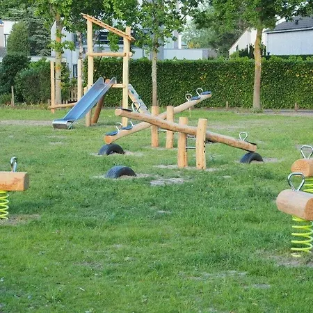 Mosselbank 83 Comfortable Holiday home Ouddorp